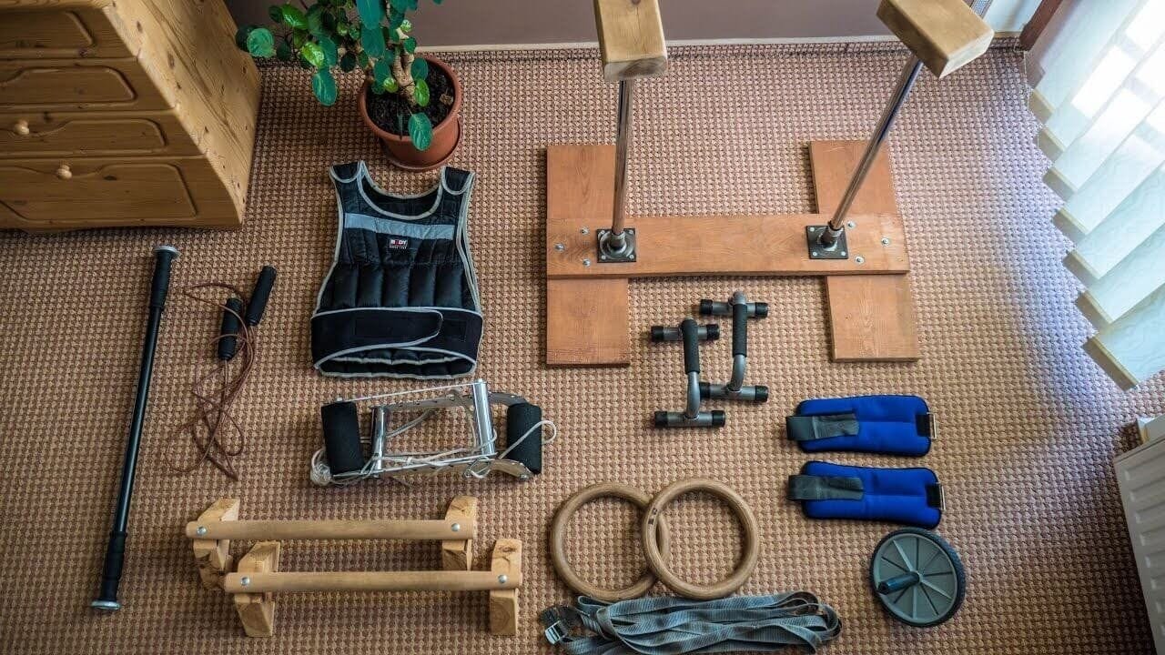 Calisthenics Equipment Everything A Beginner Needs For Home Workouts calisthenics-equipment-everything-a-beginner-needs-for-home-workouts