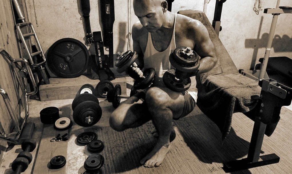 How To Build Your Own Calisthenics Gym At Home Buyers Guide 