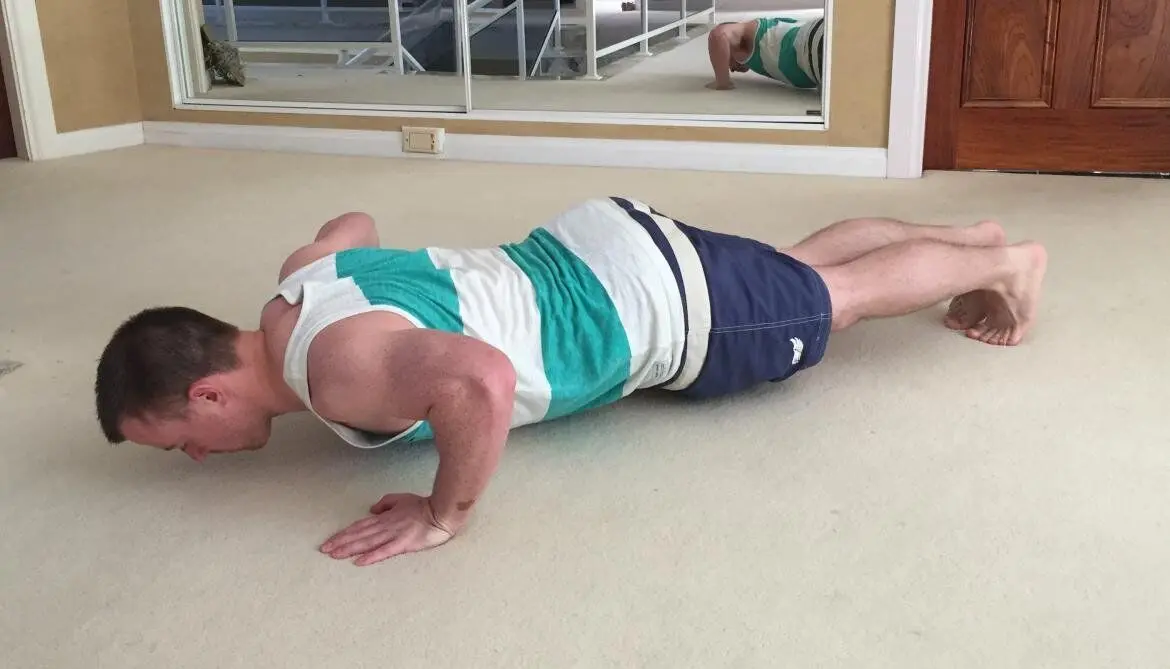 Correct form basic press ups - Calisthenics 101