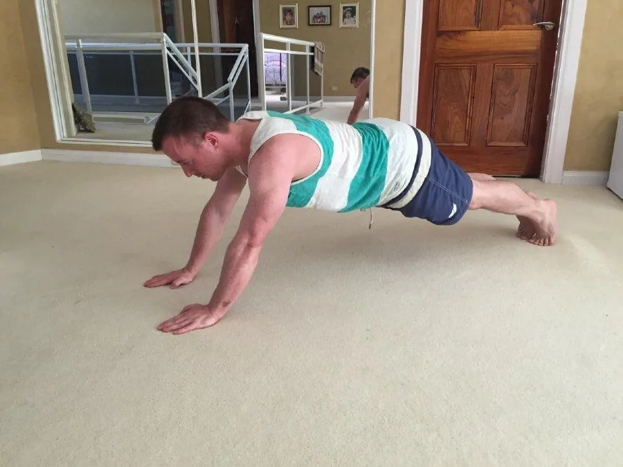 Tiger Bend Push-Up 1 of 2-min
