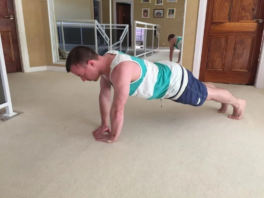 Triangle Push-Up 1 of 2-min