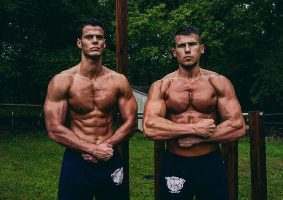 Left - Dusan Djolevic / Right - Lazar Novovic