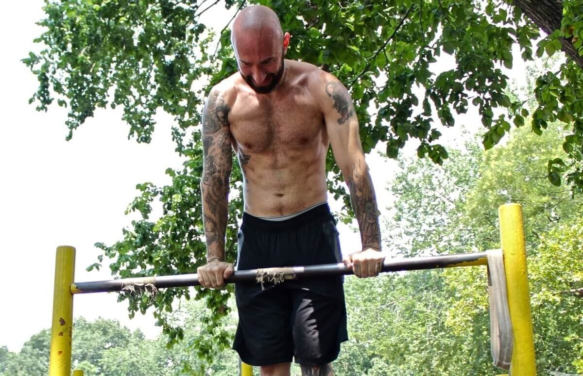 Best Pull Up Bars for Muscle Ups Buyers Guide Calisthenics 101