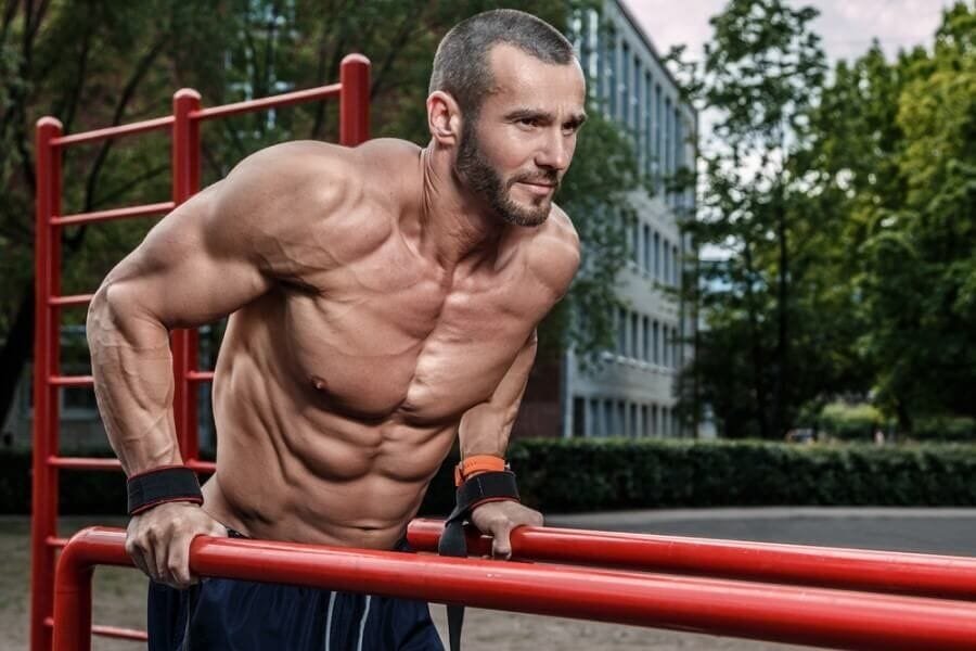 5 Calisthenics Exercises To Build A Bigger Chest Calisthenics 101